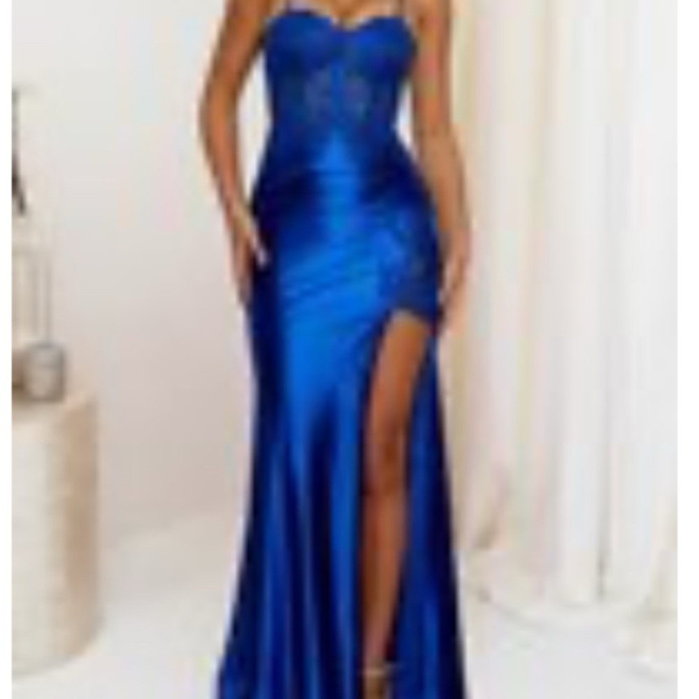 Elegant Red Prom Dress